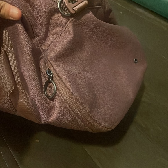 Nike Duffel Bag - Picture 5 of 6